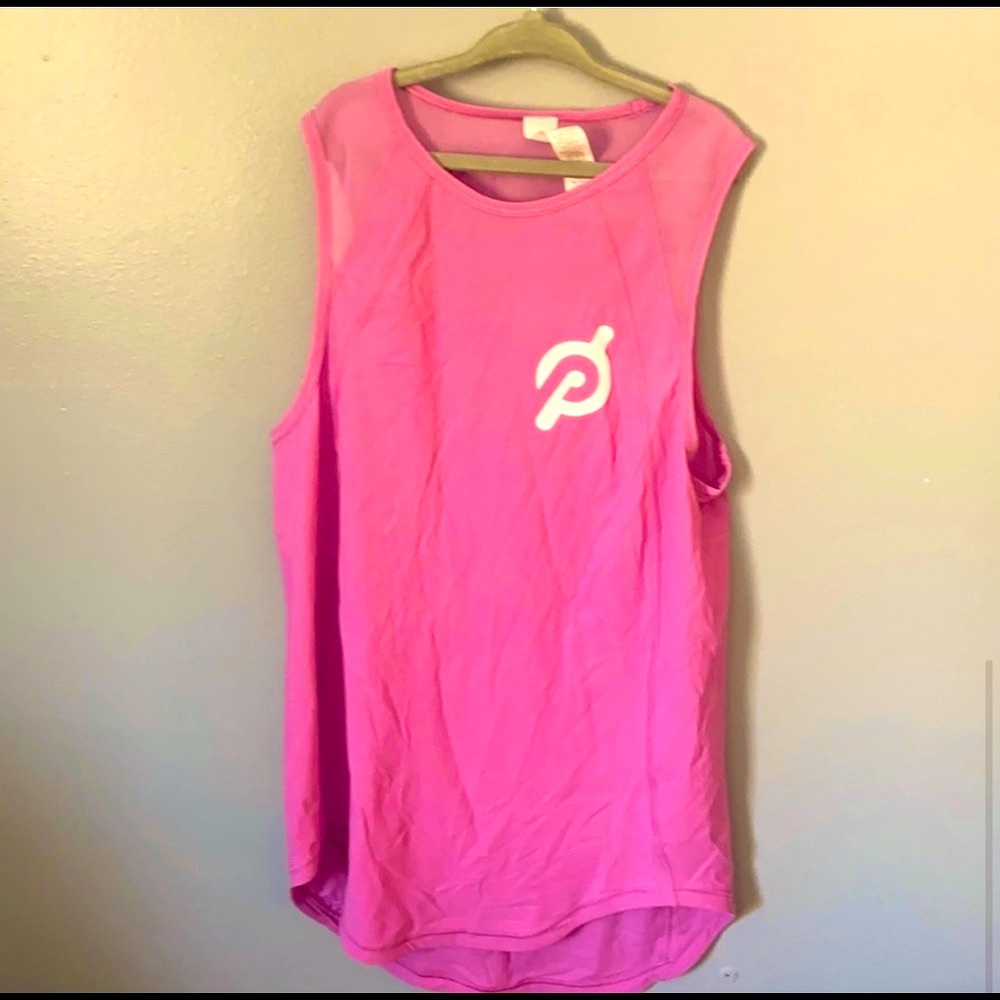 Peloton tank top . New without tags size 2 small. Lululemon material